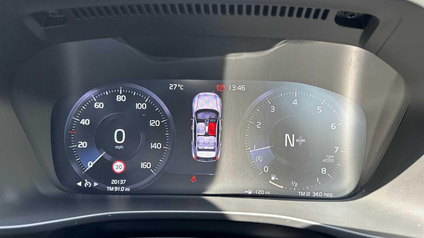 Used Volvo XC40 2022 for sale - 78034331: Photo 13