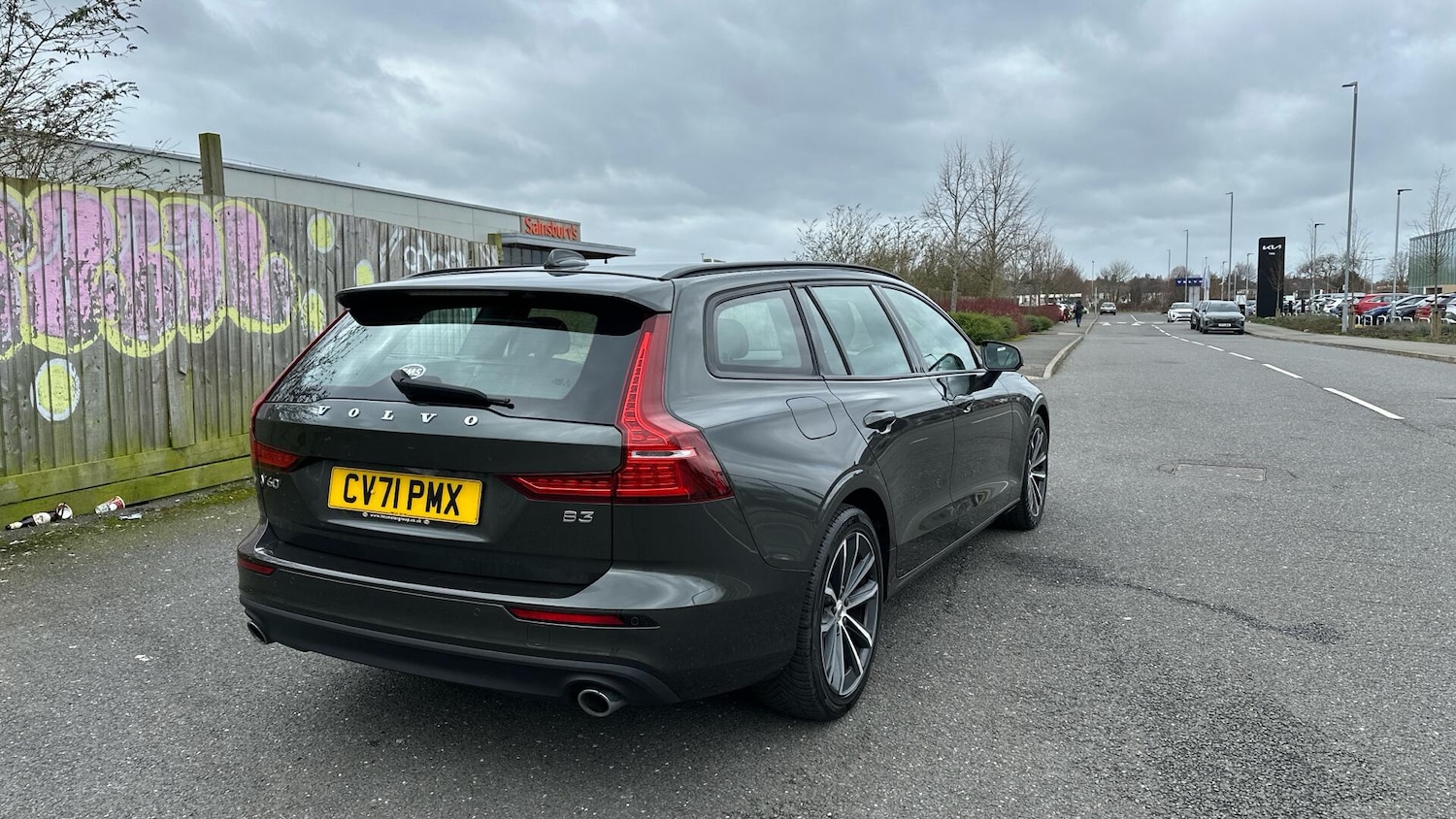 Used Volvo V60 for sale - 77671711: Photo 2