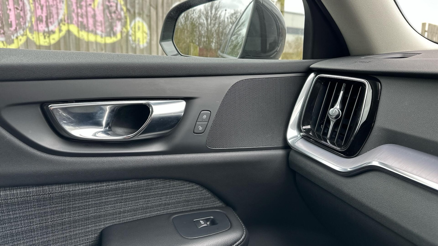 Used Volvo V60 for sale - 77671711: Photo 37