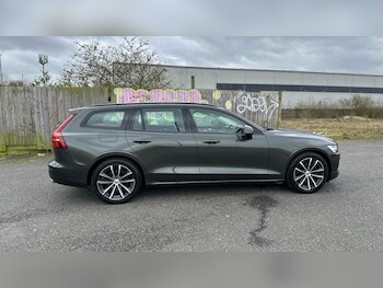 Used Volvo V60 2021 for sale - 77671711: Photo