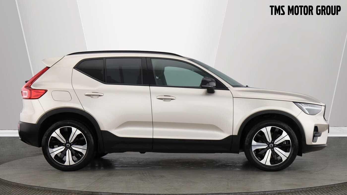 Used Volvo XC40 2022 for sale - 77081644: Photo 2