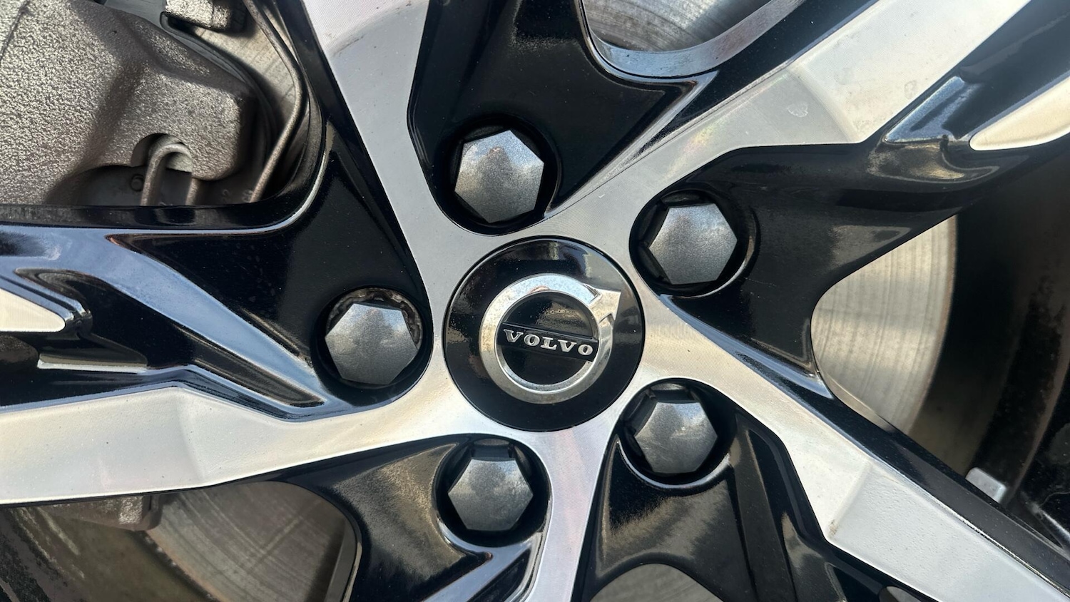 Used Volvo XC60 2022 for sale - 76584535: Photo 17