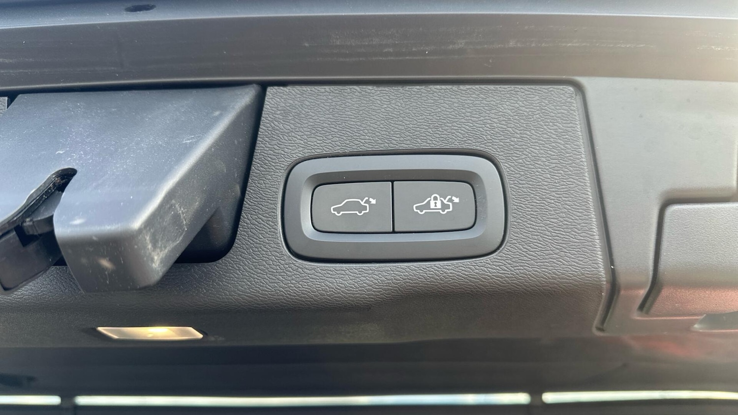 Used Volvo XC60 2022 for sale - 76584535: Photo 23