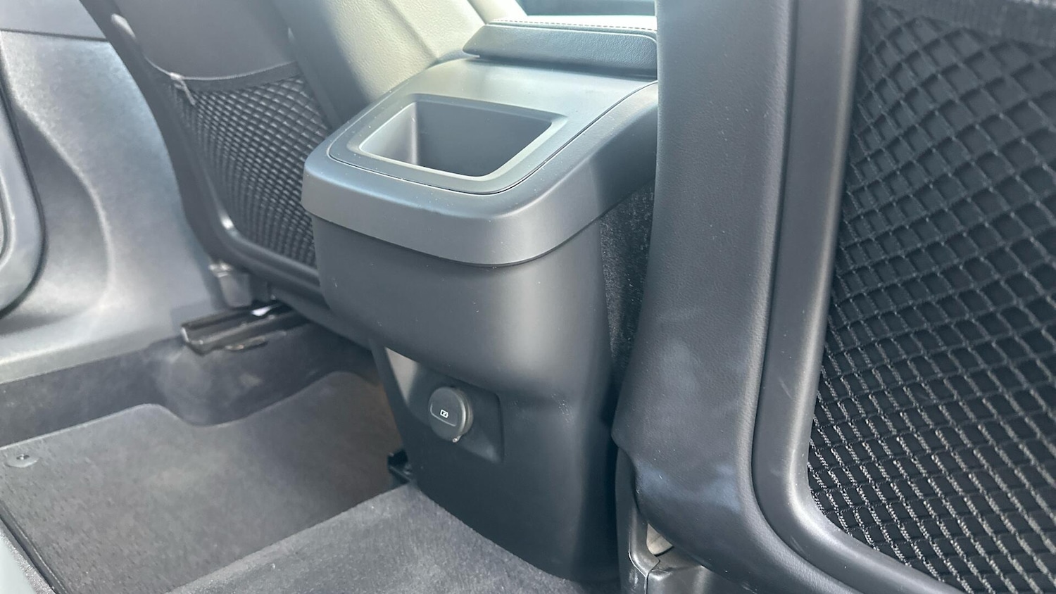 Used Volvo XC60 2022 for sale - 76584535: Photo 25