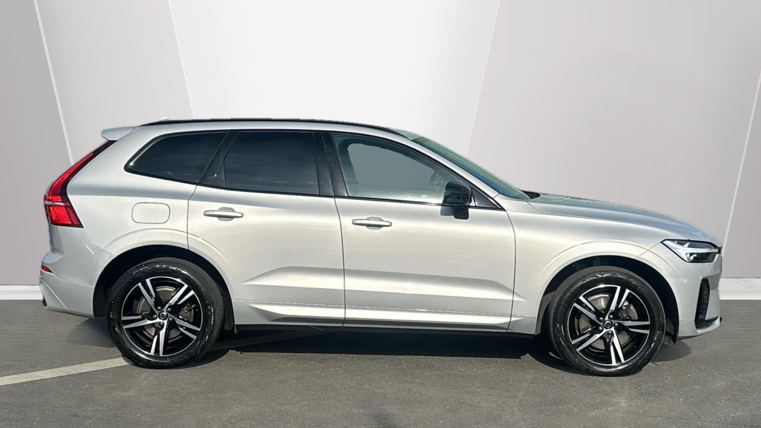 Used Volvo XC60 2022 for sale - 76584535: Photo 3