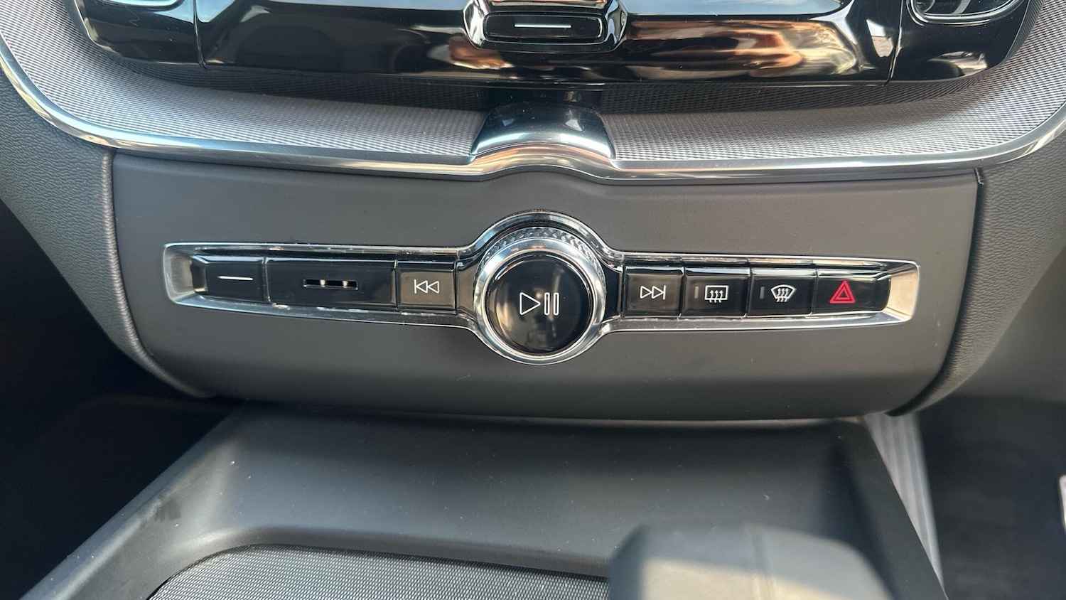 Used Volvo XC60 2022 for sale - 76584535: Photo 36