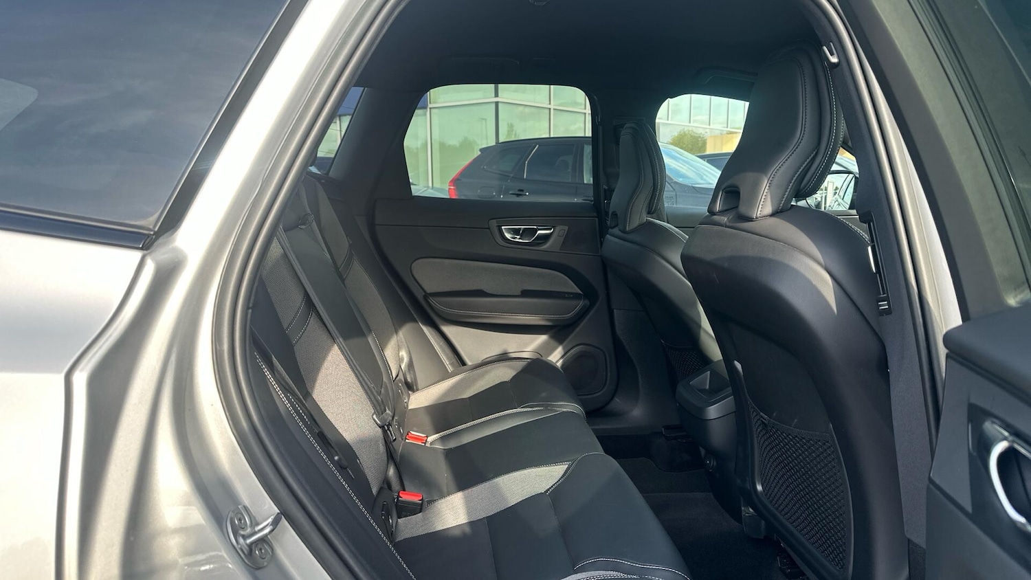 Used Volvo XC60 2022 for sale - 76584535: Photo 6