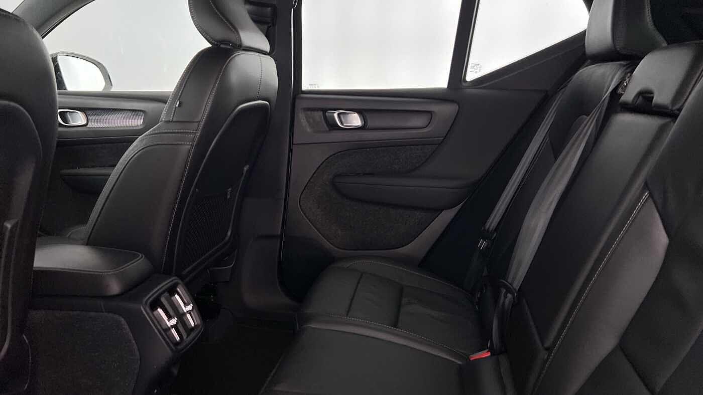 Used Volvo XC40 2021 for sale - 77082124: Photo 7