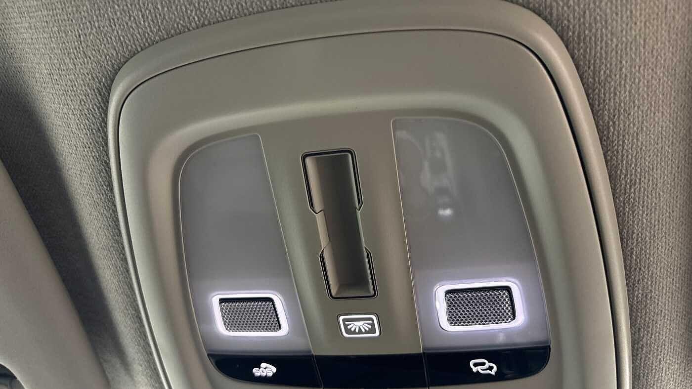 Used Volvo XC40 for sale - 77807658: Photo 33