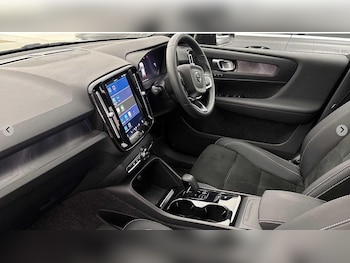 Used Volvo XC40 2022 for sale - 77671181: Photo