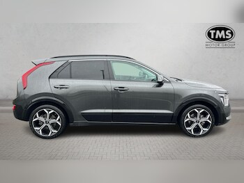 Used Kia Niro 2023 for sale - 77359059: Photo