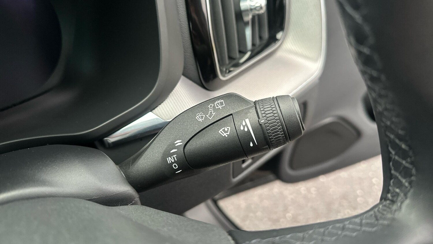 Used Volvo XC60 for sale - 77737862: Photo 35