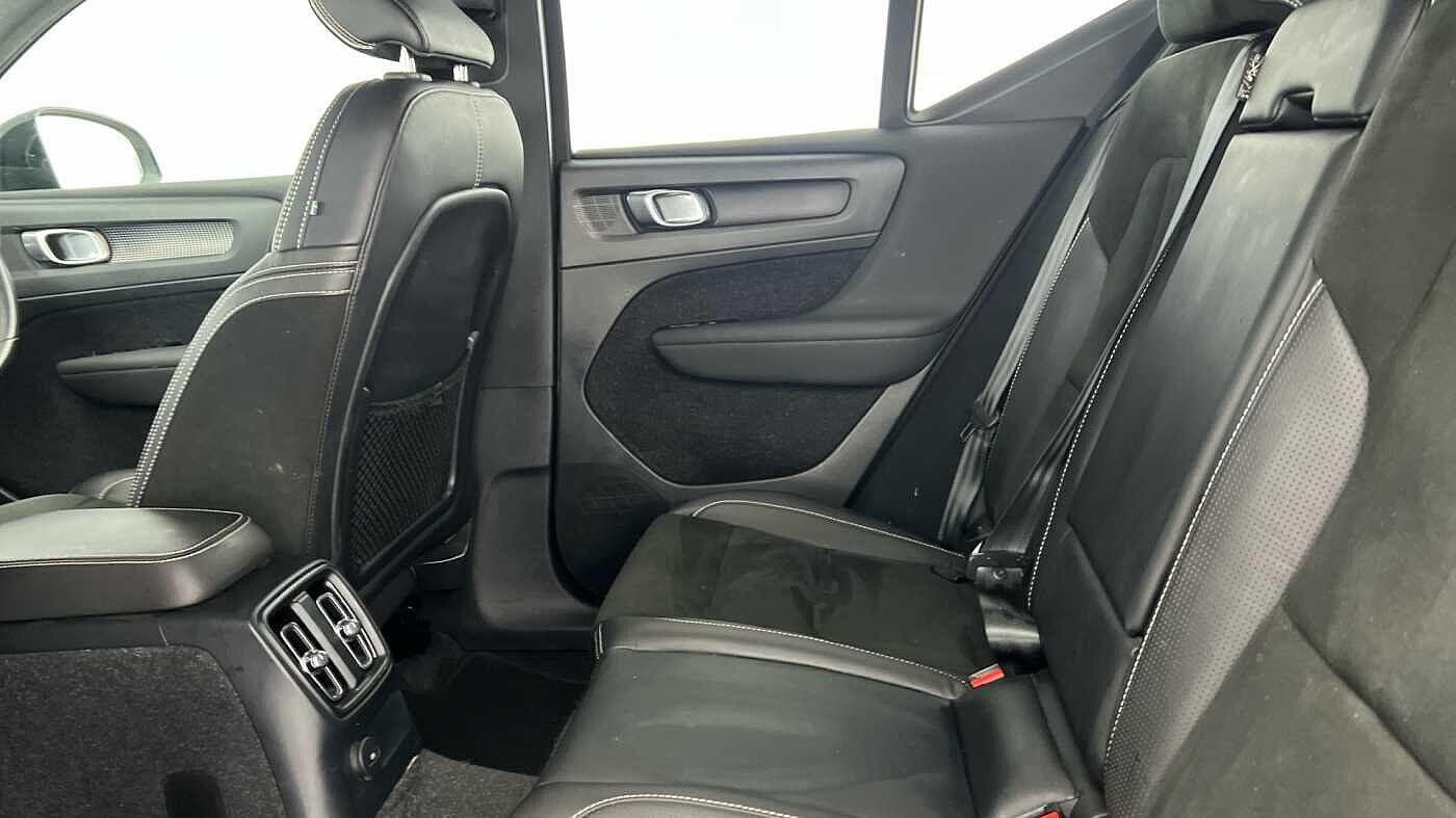 Used Volvo XC40 2021 for sale - 77082119: Photo 7