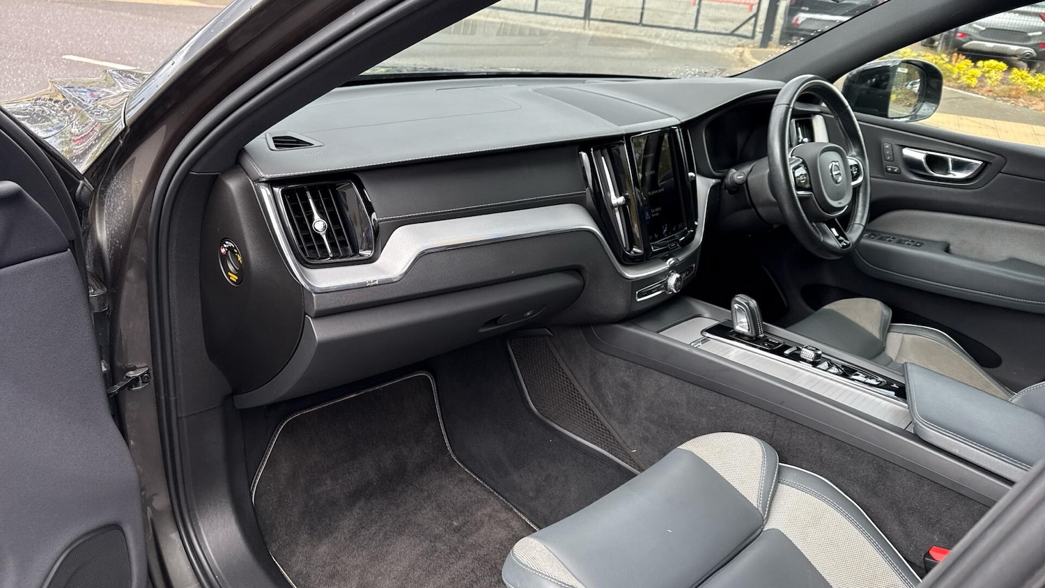 Used Volvo XC60 2020 for sale - 76336672: Photo 21