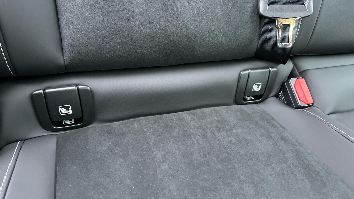 Used Volvo XC40 2025 for sale - 76511901: Photo 27