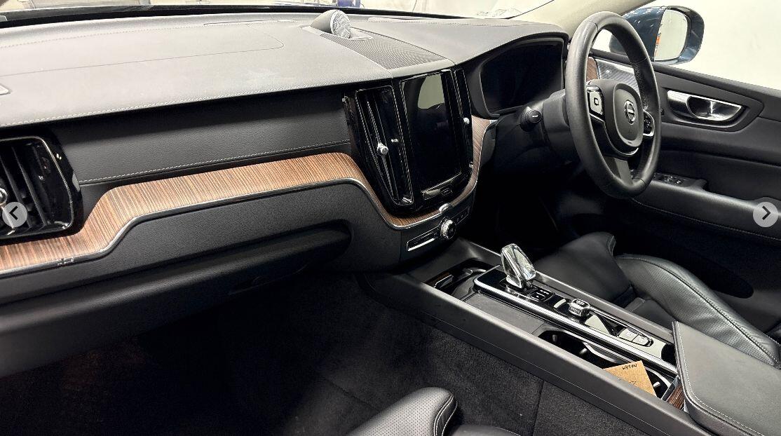 Used Volvo XC60 2022 for sale - 78058822: Photo 10