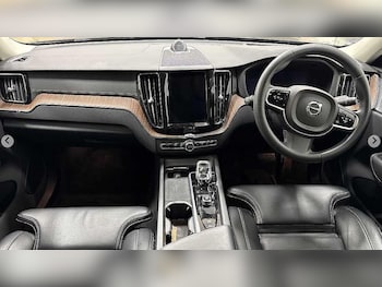 Used Volvo XC60 2022 for sale - 78058822: Photo