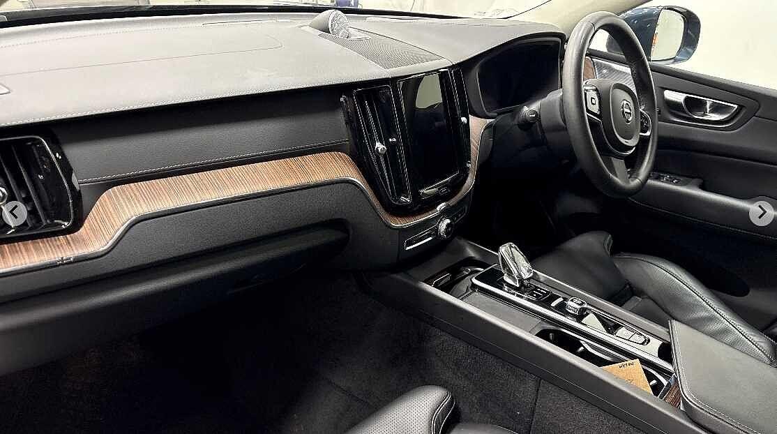 Used Volvo XC60 2022 for sale - 78058822: Photo 5