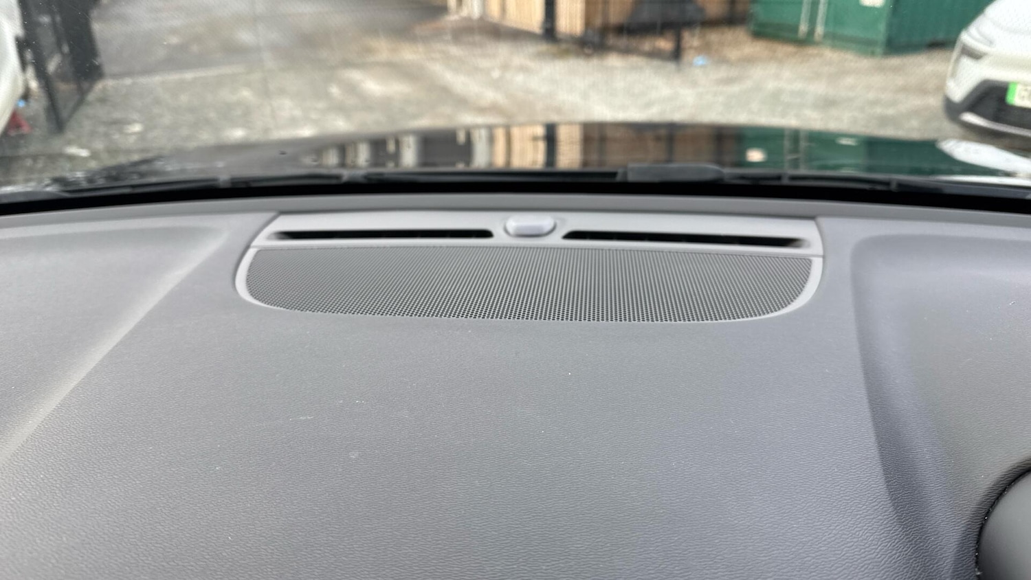 Used Volvo XC40 2022 for sale - 76701763: Photo 25