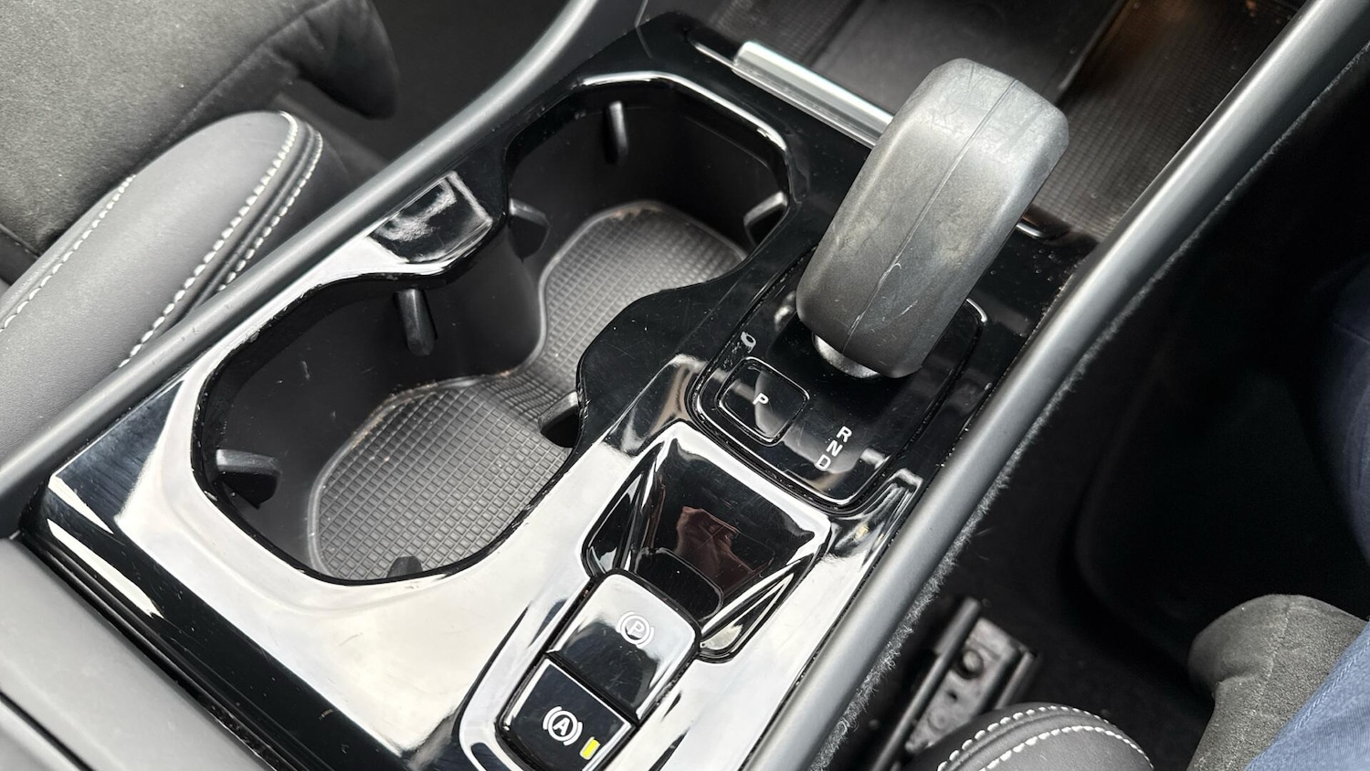 Used Volvo XC40 2022 for sale - 76701763: Photo 27