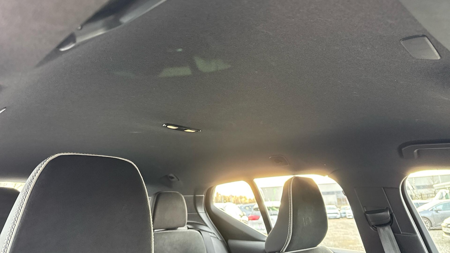 Used Volvo XC40 2022 for sale - 76701763: Photo 31