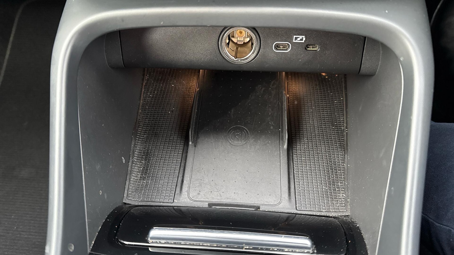 Used Volvo XC40 2022 for sale - 76701763: Photo 47