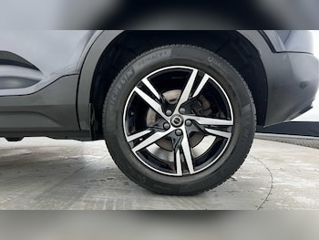 Used Volvo XC40 2022 for sale - 76701763: Photo