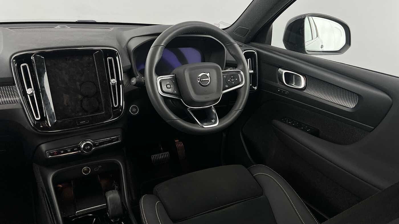 Used Volvo XC40 2022 for sale - 76701763: Photo 8