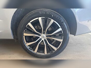 Used Volvo XC60 2025 for sale - 78405210: Photo