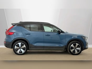 Used Volvo XC40 2023 for sale - 79303942: Photo