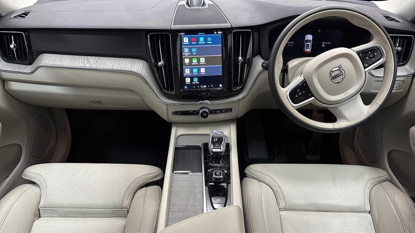 Used Volvo XC60 2024 for sale - 76735282: Photo 10