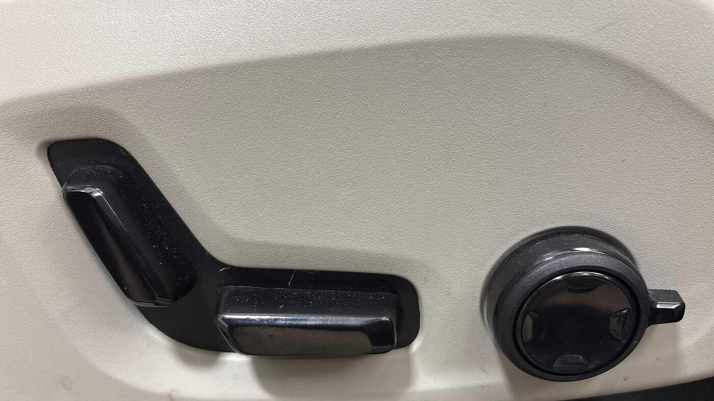 Used Volvo XC60 2024 for sale - 76735282: Photo 28