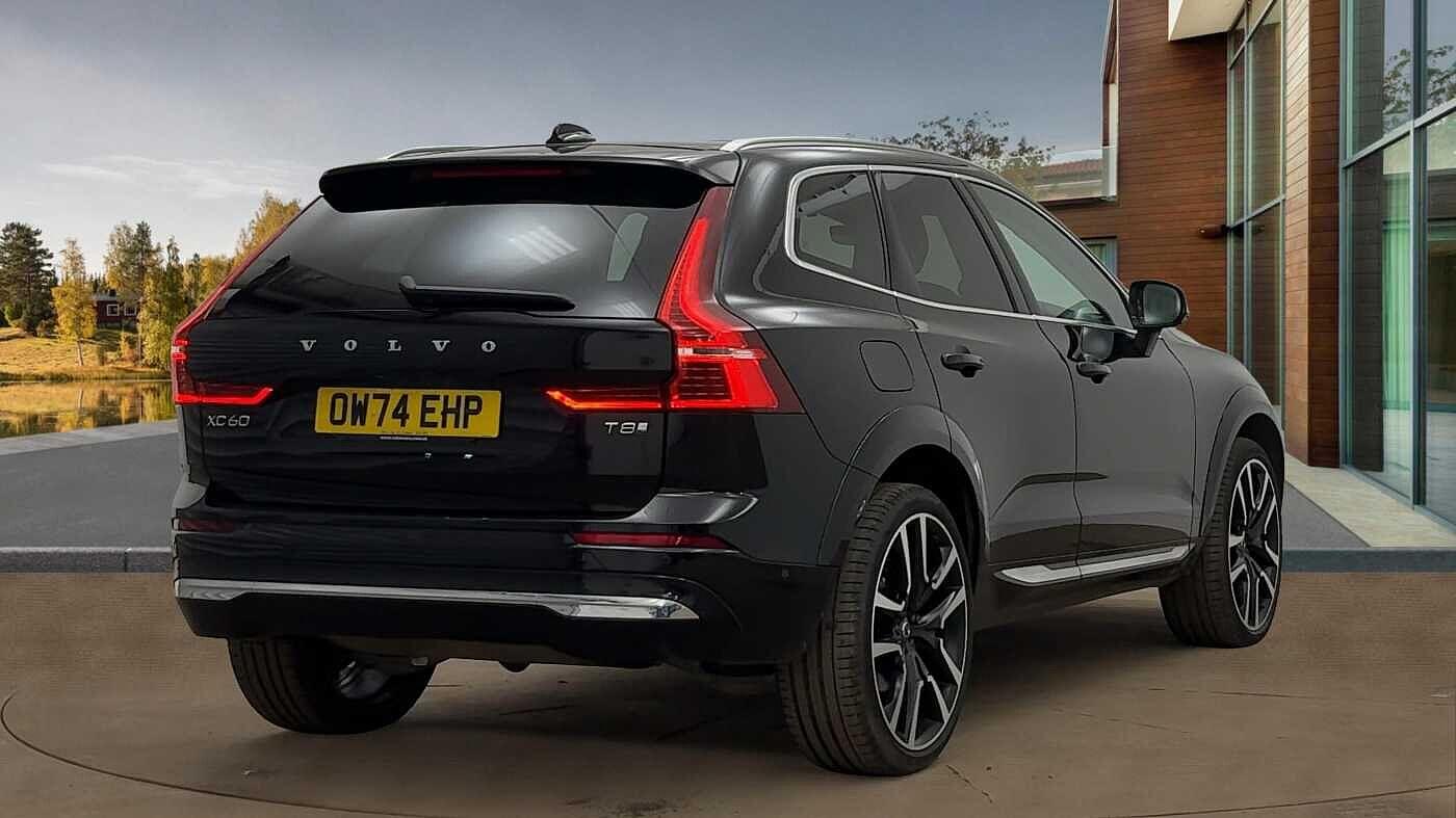 Used Volvo XC60 2024 for sale - 76735282: Photo 3