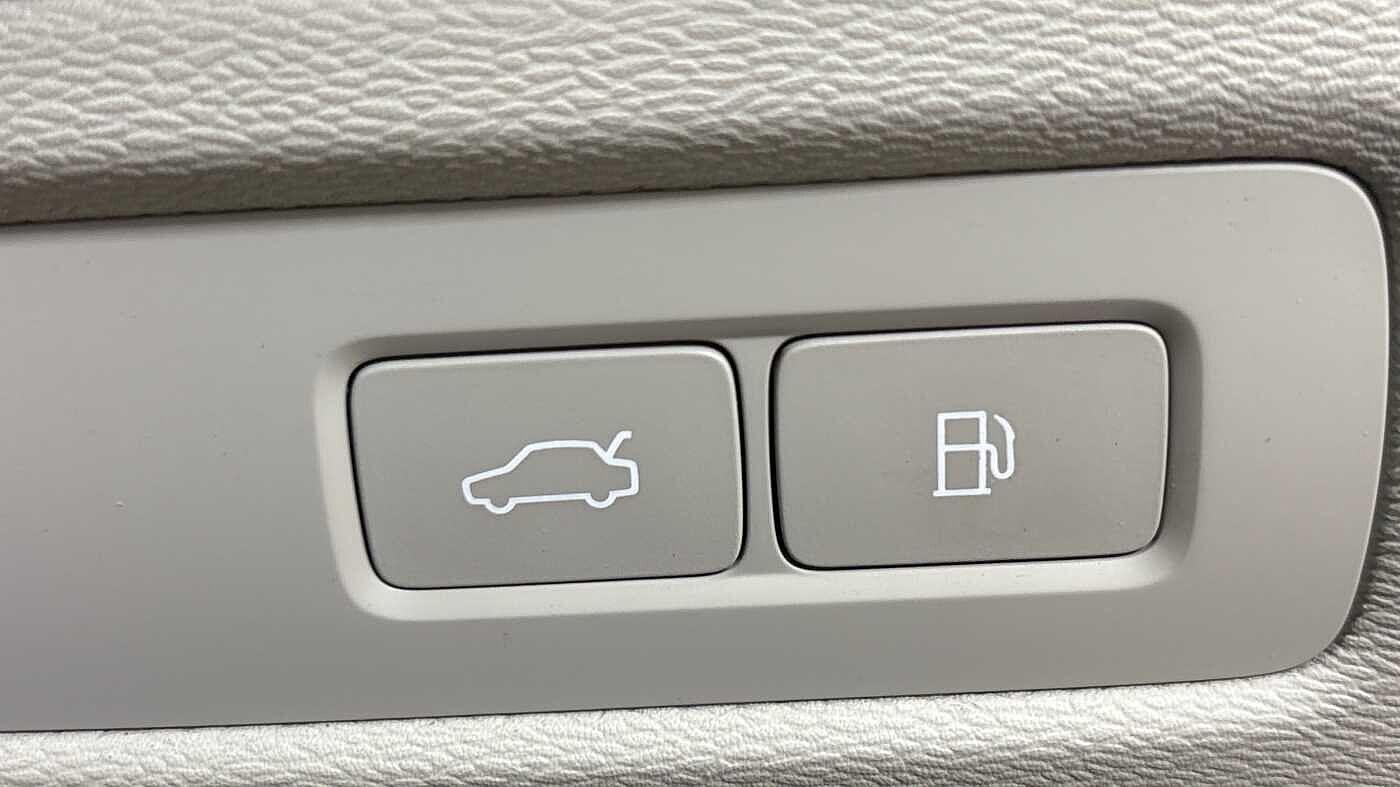 Used Volvo XC60 2024 for sale - 76735282: Photo 30