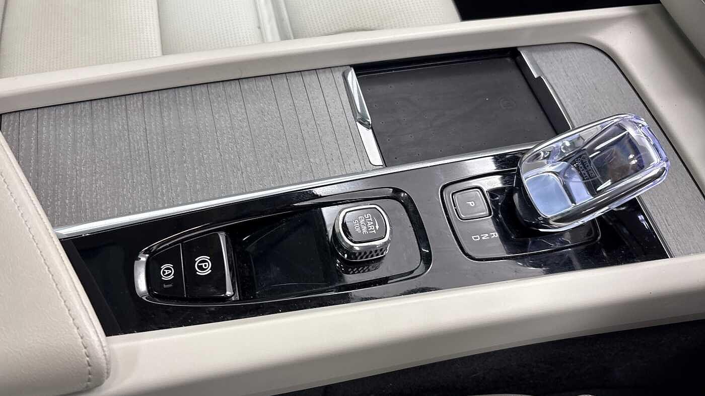 Used Volvo XC60 2024 for sale - 76735282: Photo 32