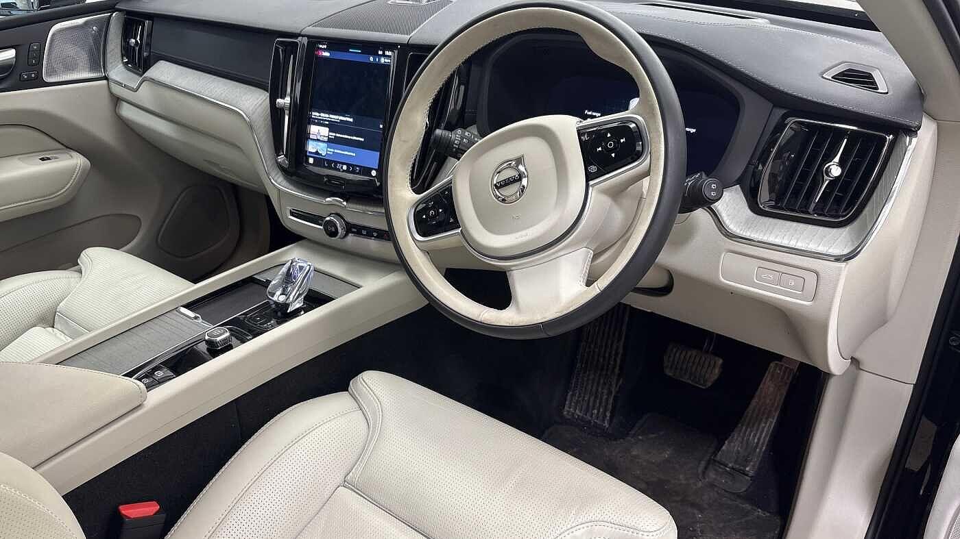 Used Volvo XC60 2024 for sale - 76735282: Photo 9