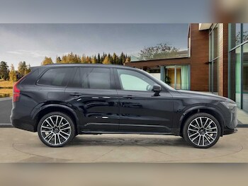 Used Volvo XC90 2025 for sale - 76742511: Photo
