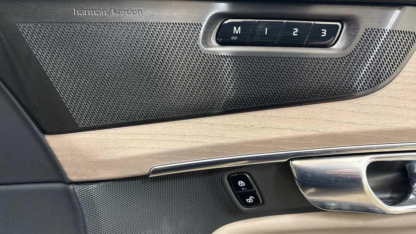 Used Volvo XC90 2025 for sale - 76742854: Photo 27