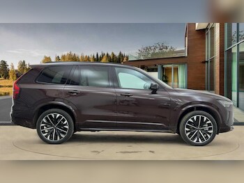 Used Volvo XC90 2025 for sale - 76742854: Photo