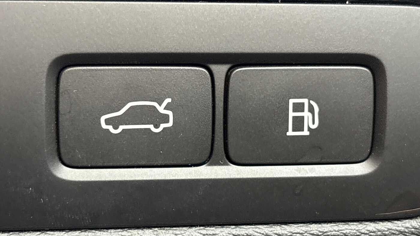 Used Volvo XC90 2025 for sale - 76742854: Photo 30