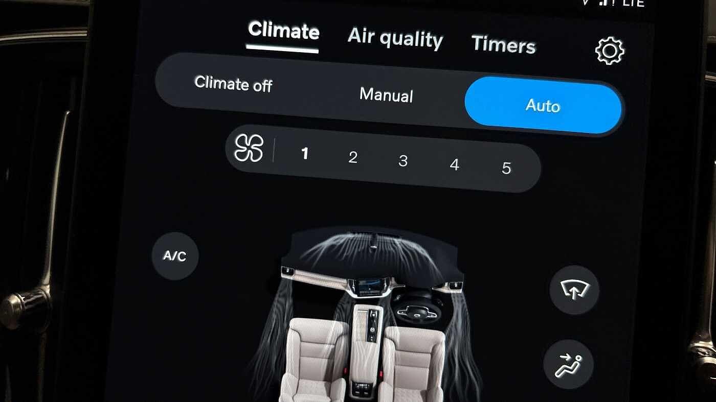 Used Volvo XC90 2025 for sale - 76742854: Photo 40