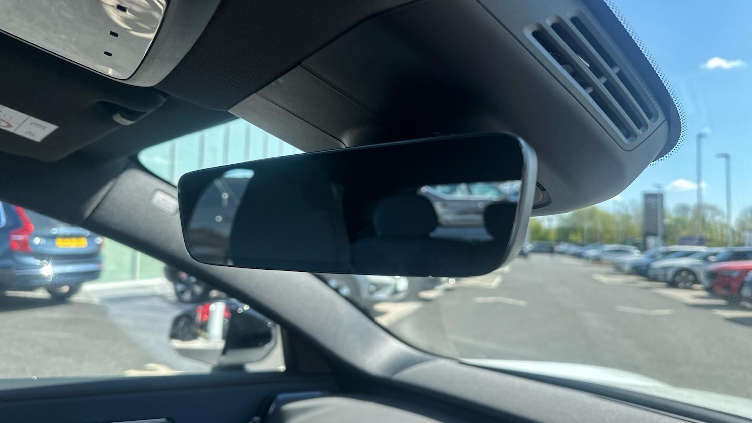 Used Volvo EX30 2025 for sale - 76348933: Photo 22