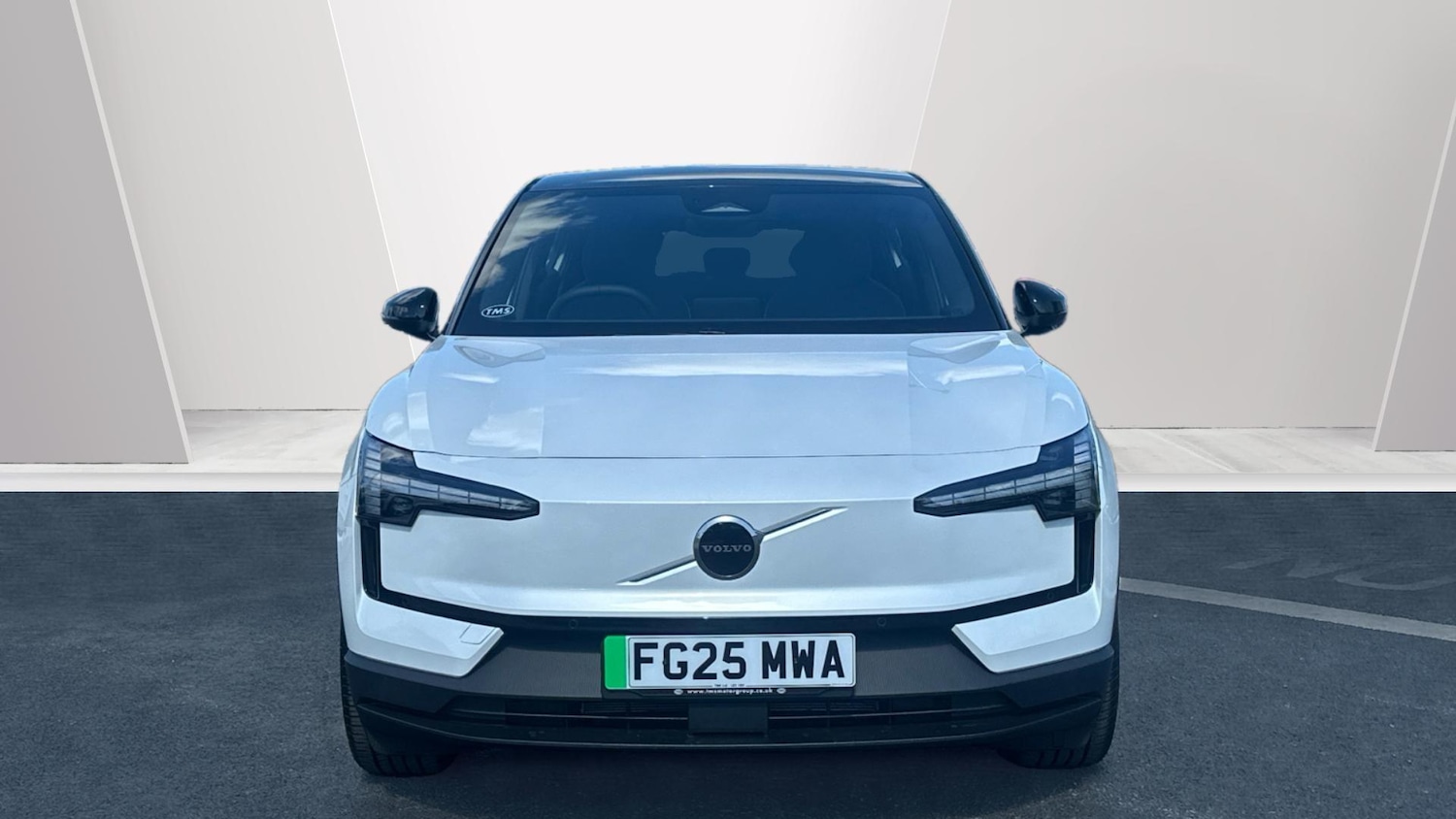 Used Volvo EX30 2025 for sale - 76348933: Photo 8