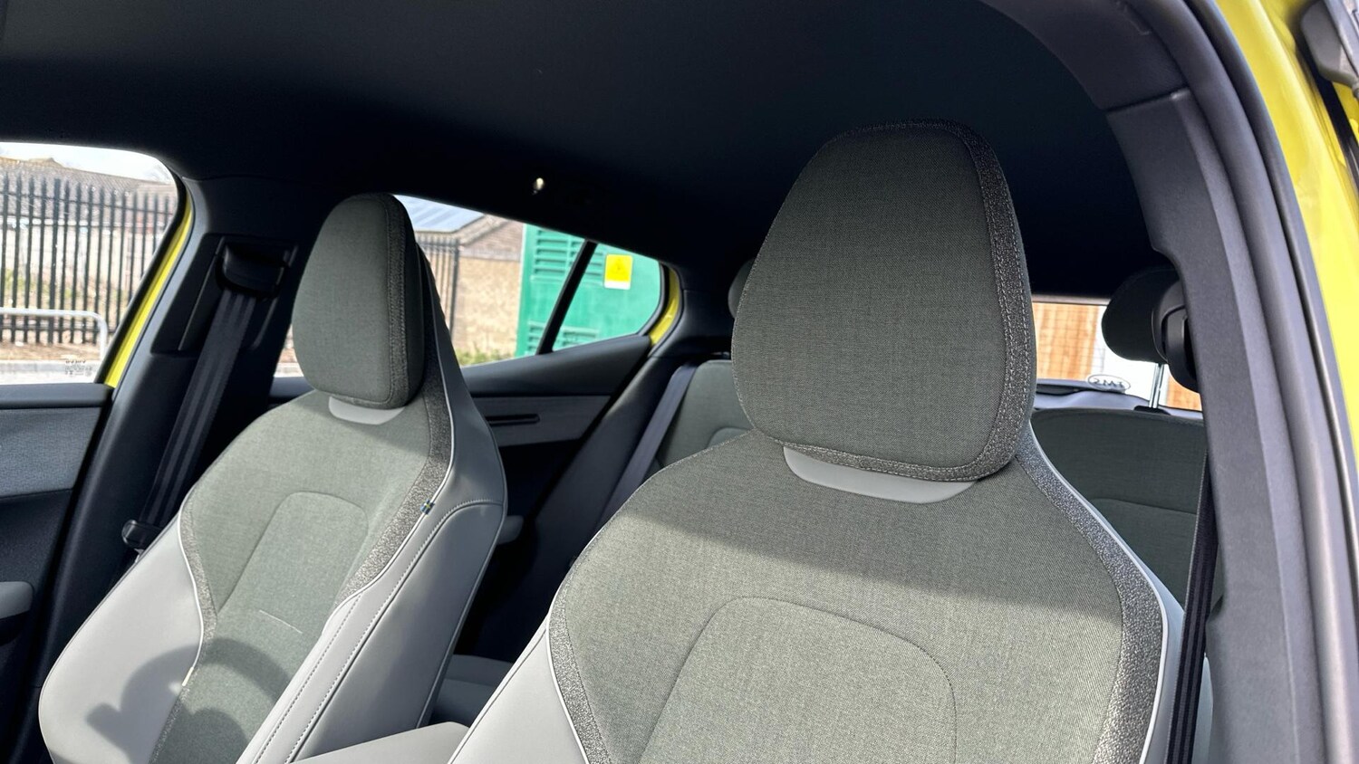 Used Volvo EX30 2025 for sale - 76633132: Photo 24