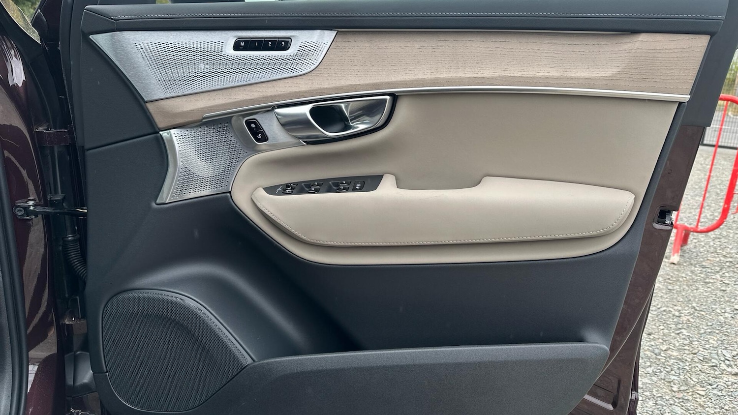 Used Volvo XC90 2025 for sale - 76337356: Photo 31