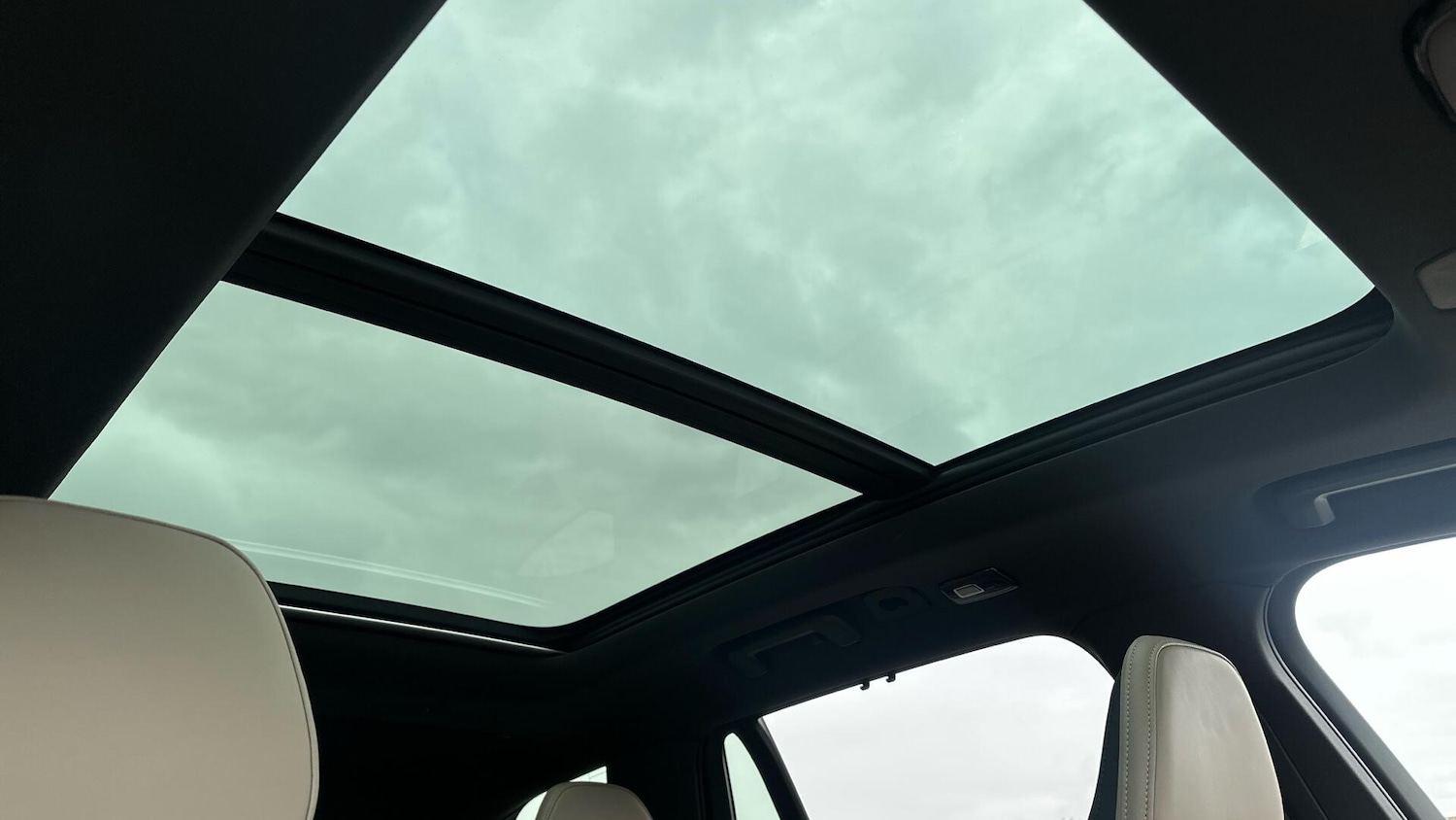 Used Volvo XC90 2025 for sale - 76337356: Photo 43