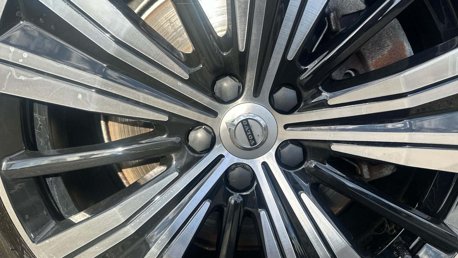 Used Volvo XC60 2022 for sale - 76337903: Photo 15