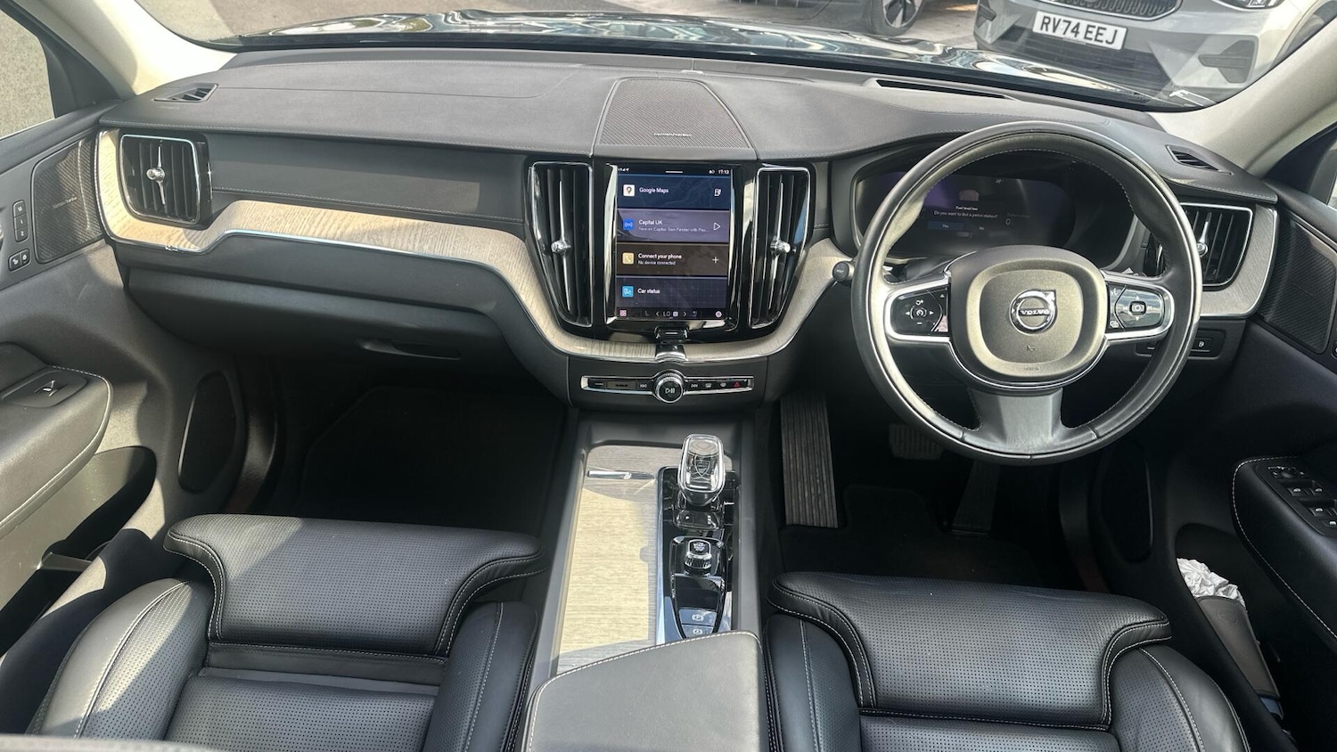 Used Volvo XC60 2022 for sale - 76337903: Photo 5