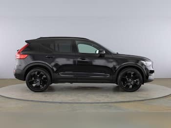 Used Volvo XC40 2025 for sale - 79621412: Photo
