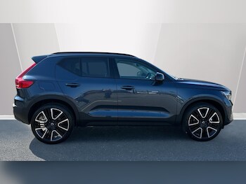 Used Volvo XC40 2026 for sale - 77823840: Photo